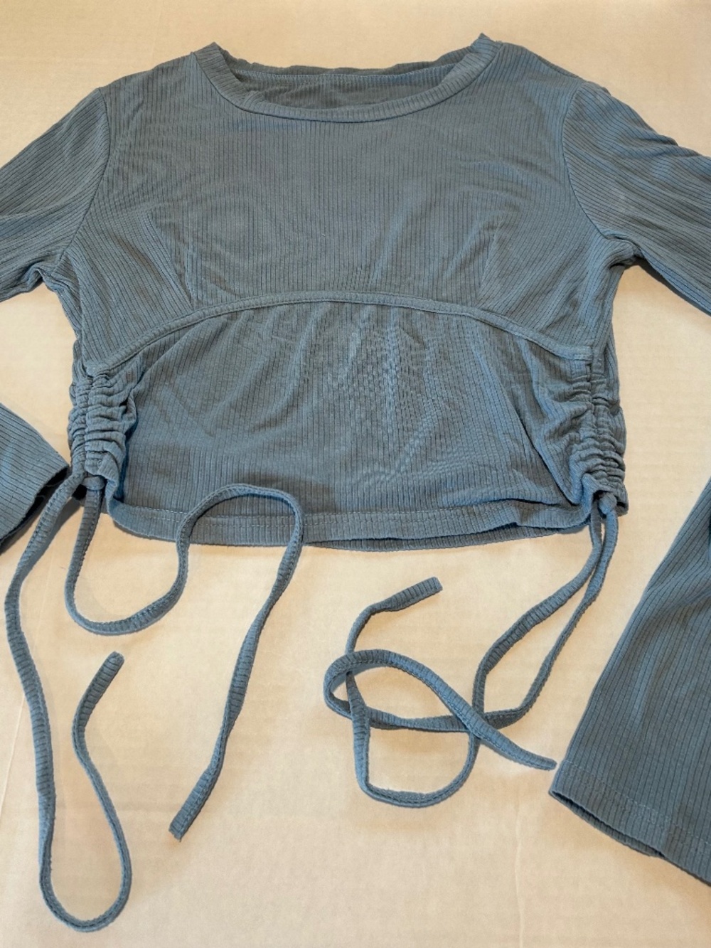 ZAFUL LIGHT BLUE WAFFLE KNIT LONG SLEEVE CROP TOP WITH TIES SIZE L